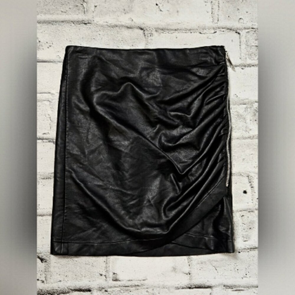 Le Chateau Black Faux Leather Mini Skirt